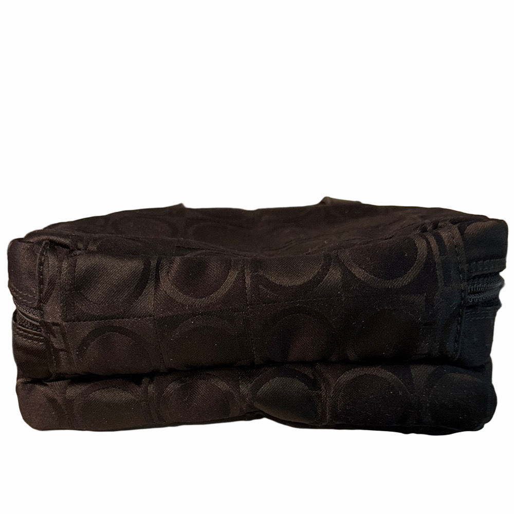 Ferragamo Patterned Handbag - Picture 3 of 7